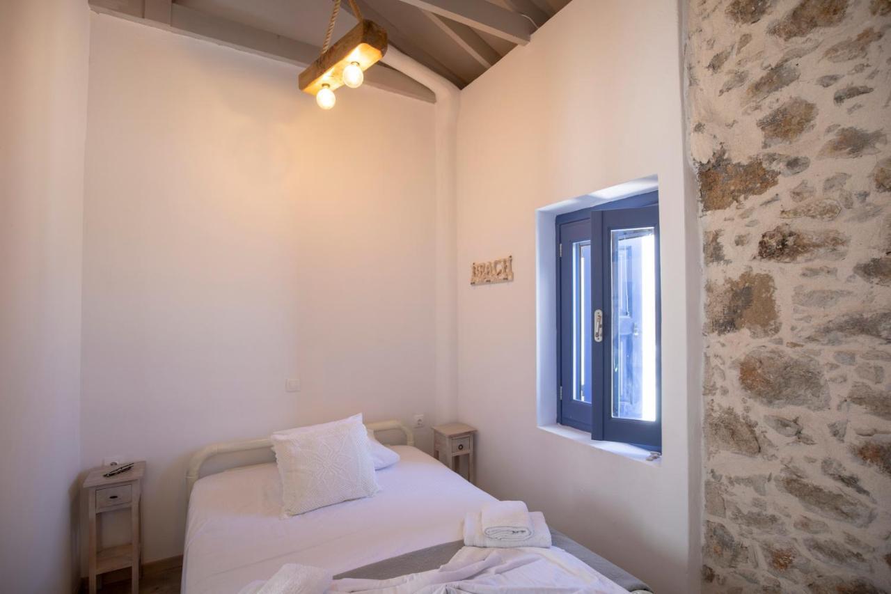 Thea Menetes Apartment Menetai Exterior photo